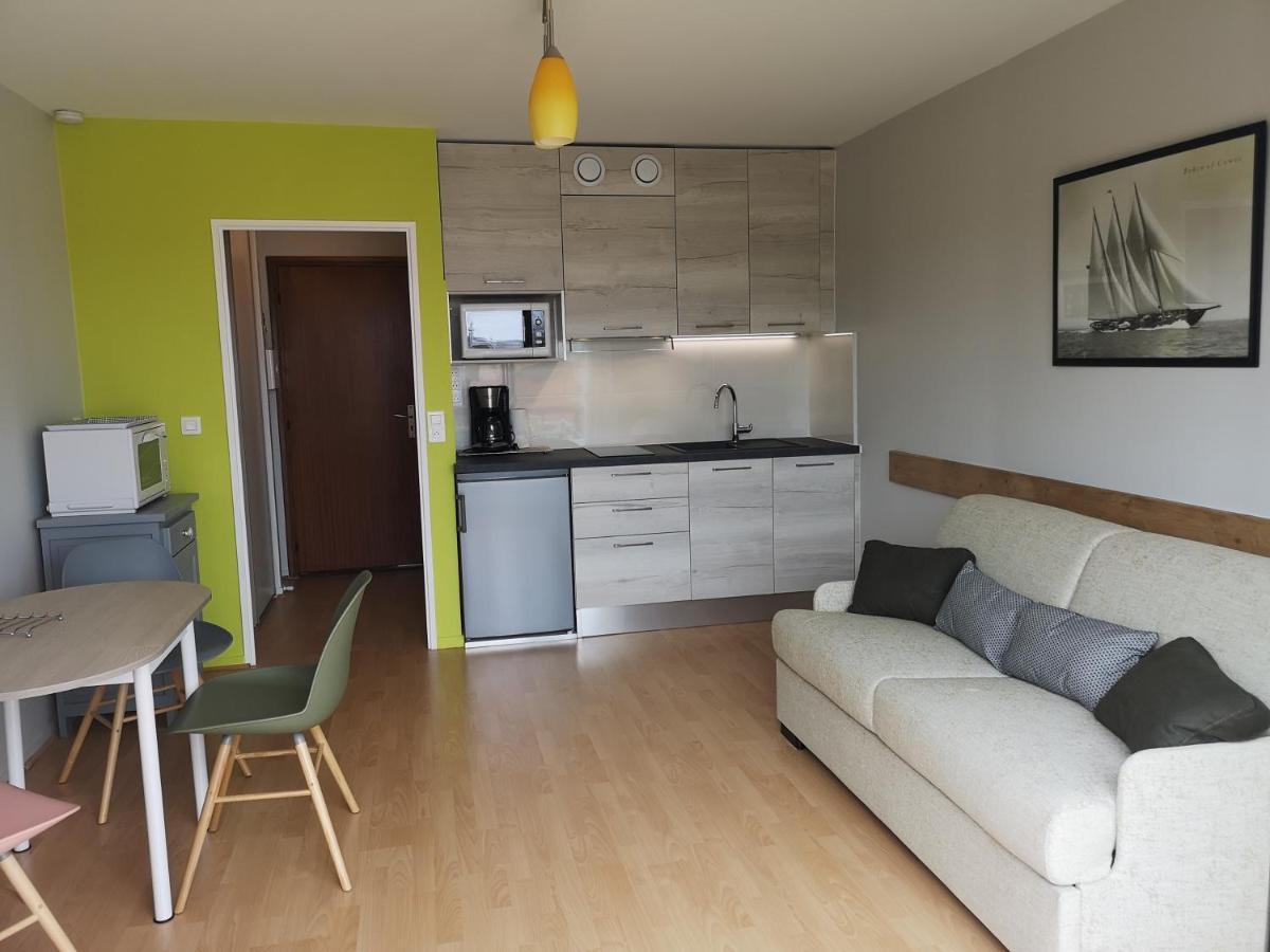 Le Sylvania Apartment *